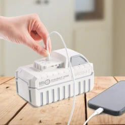 Snow Joe 24V-X2-SB22 48-Volt* MAX IONMAX Cordless Single-Stage Snow Blower Kit | 22-Inch | Brushless 1600W Motor | W/ 2 X 8.0-Ah High Performance Batteries + High Speed Dual Port Charger -Snow Gear Shop 24VBAT XR8 Lifestyle07 scaled