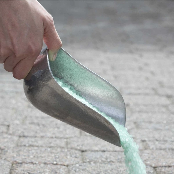 Resealable Bag Premium Environmentally-Friendly Blend Ice Melter W/ CMA 2 Resealable Bag Premium Environmentally-Friendly Blend Ice Melter W/ CMA - Image 2